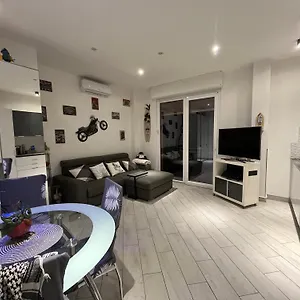 Casa Di Amos Con Parcheggio Privato , Rapallo Italie